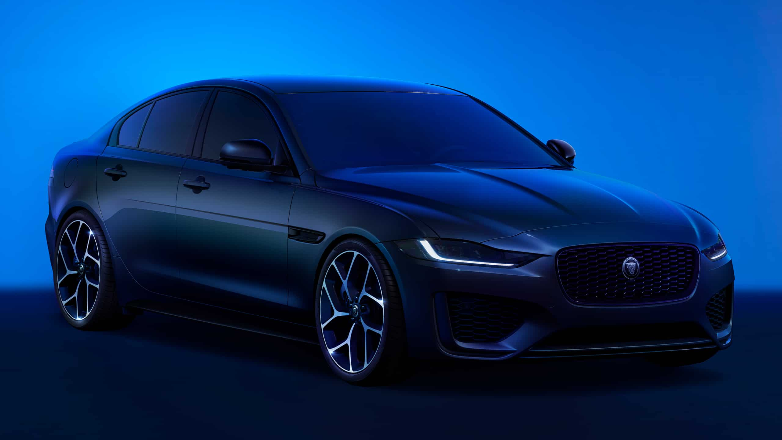 Jaguar XE R-Dynamic 300 Sport 